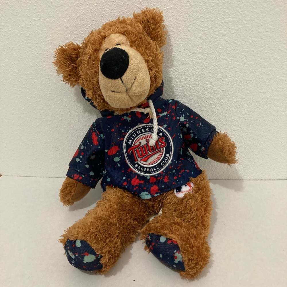 Minnesota Twins Licensed MLB Good Stuff Plush Teddy Bear - Picture 3 of 4
